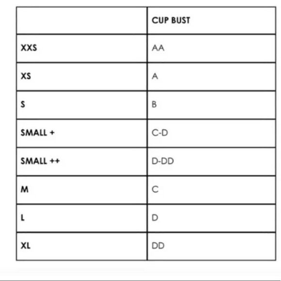 TRIANGL FARRAH - HOTEL CALIFORNIA bikini top Crochet + Neoprene Navy Blue SZ M - Picture 11 of 11